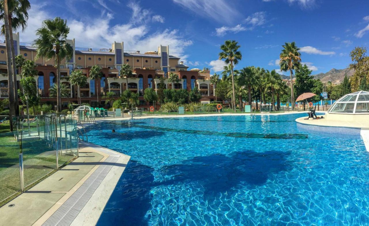 Apt With Heated Pool & Excellent Location - Todoholiday Apartment Benalmadena Exterior photo