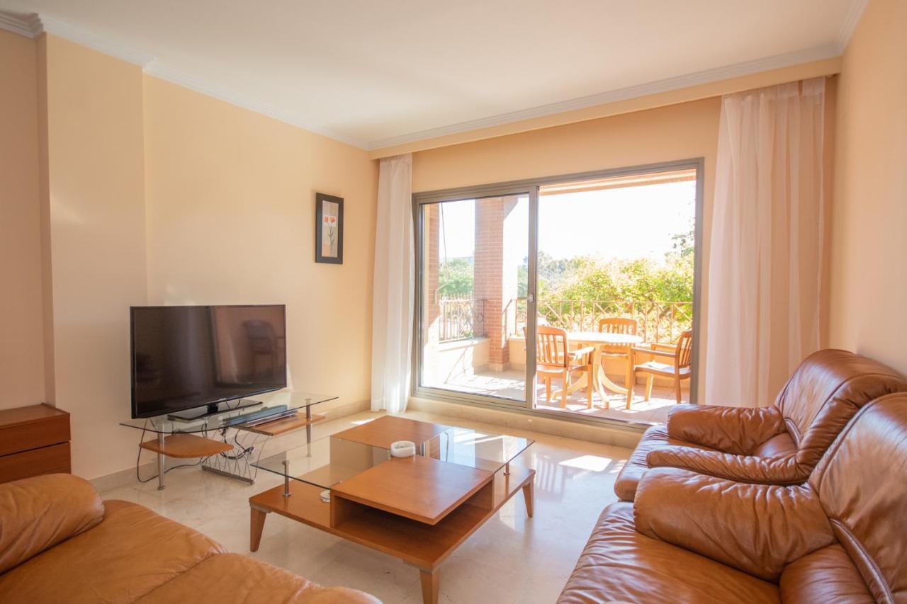 Apt With Heated Pool & Excellent Location - Todoholiday Apartment Benalmadena Exterior photo