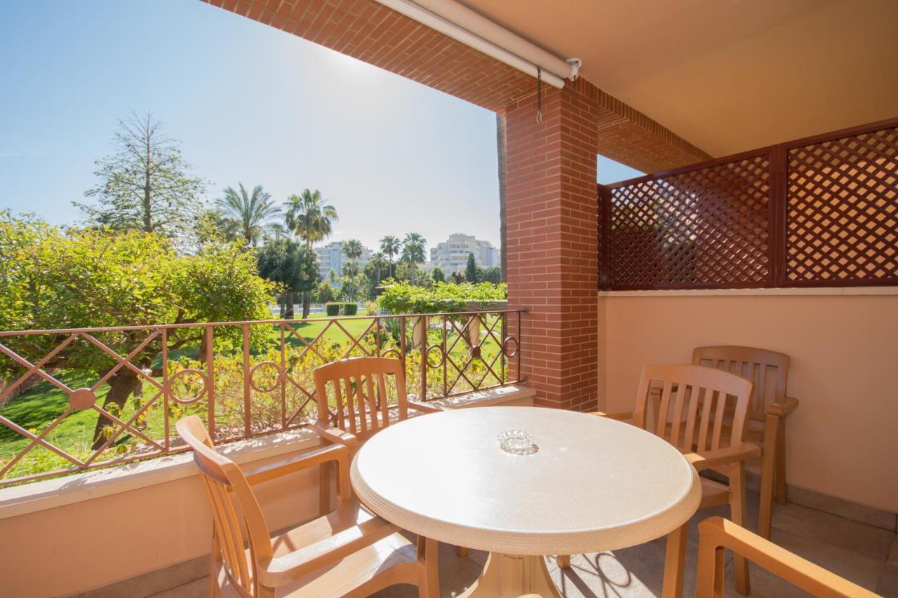 Apt With Heated Pool & Excellent Location - Todoholiday Apartment Benalmadena Exterior photo